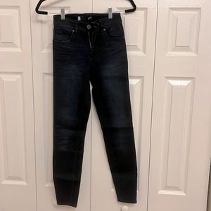 KUT from the Kloth; High Rise Skinny Jeans size 00